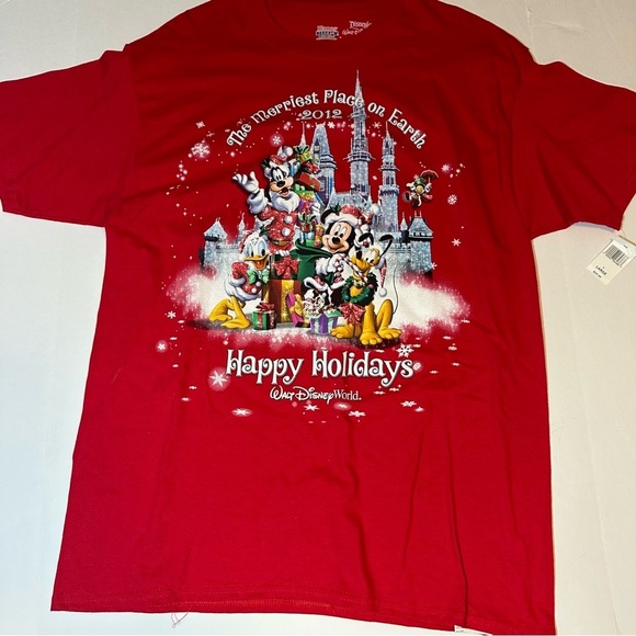 Walt Disney World 2012 Christmas T-shirt The Merriest Place on Earth - Picture 1 of 5